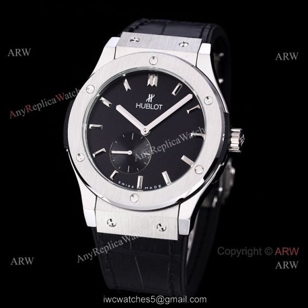 Mens Hublot Classic Fusion 42mm Black Dial Black Leather Strap Watch Replica Mens Hublot Classic Fusion 42mm Black Dial Black Leather Strap Watch Replica