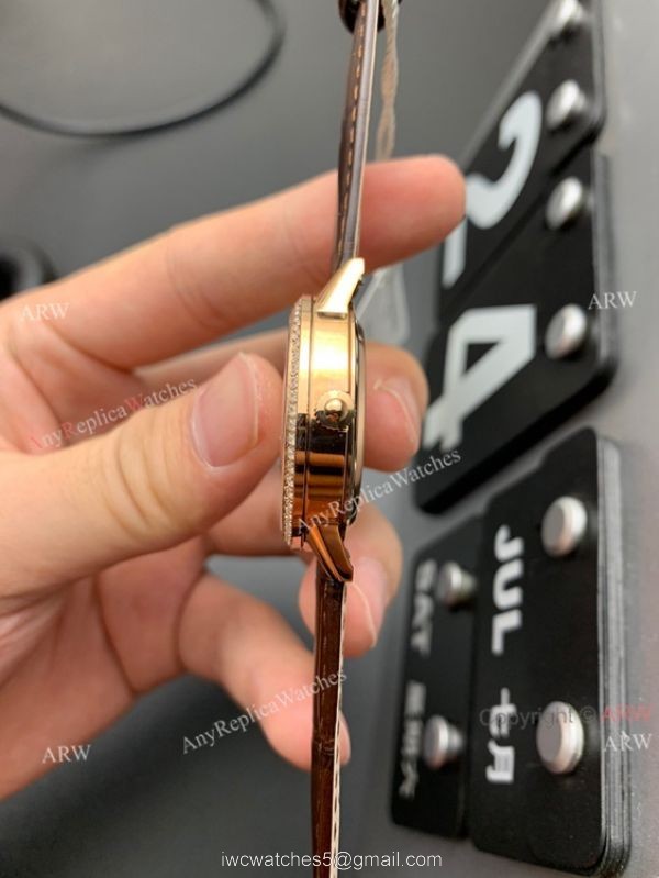 ZF Factory Replica Jaeger Lecoultre Rendez-Vous Rose Gold Watch White Face Brown Leather Strap ZF Factory Replica Jaeger Lecoultre Rendez-Vous Rose Gold Watch White Face Brown Leather Strap