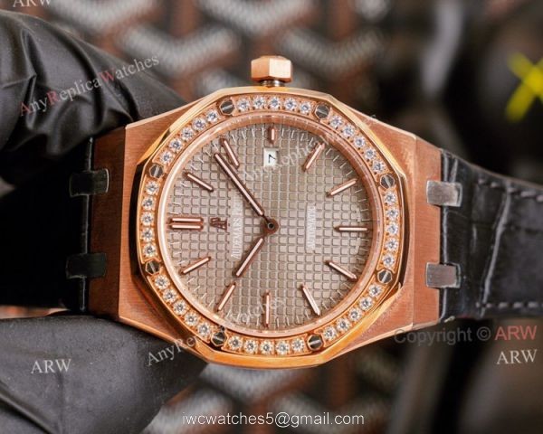 High End Replica Audemars Piguet Royal Oak Rose Gold Grey Dial Automatic Watch With Diamonds Black Leather Strap High End Replica Audemars Piguet Royal Oak Rose Gold Grey Dial Automatic Watch With Diamonds Black Leather Strap