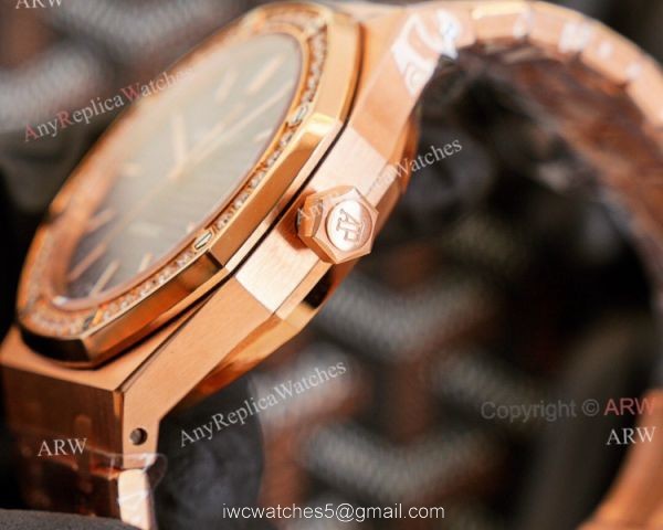 High Quality Replica Audemars Piguet Royal Oak 41mm Blue Face Rose Gold Watch With Diamonds High Quality Replica Audemars Piguet Royal Oak 41mm Blue Face Rose Gold Watch With Diamonds