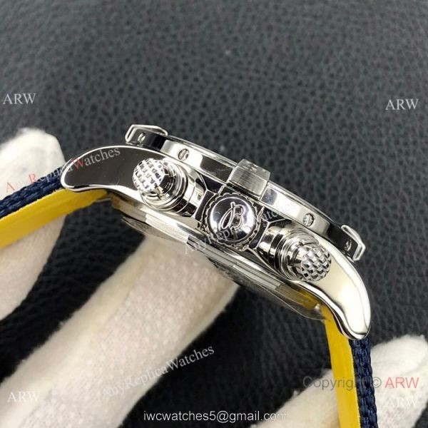 Grade AAA Copy Breitling Avenger II Chronograph 43mm Asian 7750 Watch Silver Case Military Strap Grade AAA Copy Breitling Avenger II Chronograph 43mm Asian 7750 Watch Silver Case Military Strap