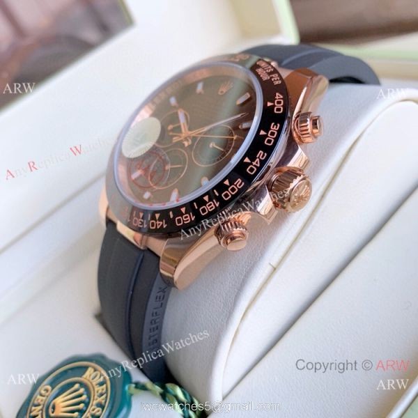 Copy Rolex Daytona 43mm Watch Rose Gold Chocolate Dial Rubber Strap Copy Rolex Daytona 43mm Watch Rose Gold Chocolate Dial Rubber Strap