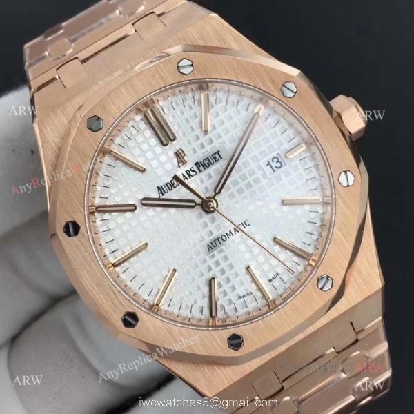BF Swiss Replica AP 15400 Audemars Piguet Royal Oak Rose Gold Silver Dial Watch BF Swiss Replica AP 15400 Audemars Piguet Royal Oak Rose Gold Silver Dial Watch
