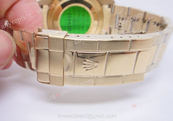 Classic Model Replica Rolex Submariner Blue bezel Yellow Gold Watch Classic Model Replica Rolex Submariner Blue bezel Yellow Gold Watch