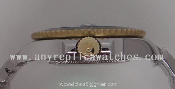 Replica Rolex GMT Master II Watch 2-Tone Black Ceramic Fast Shipping Replica Rolex GMT Master II Watch 2-Tone Black Ceramic Fast Shipping