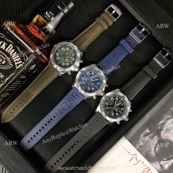 Copy Breitling Super Avenger II Watch Blue Dial Blue Rubber Strap Copy Breitling Super Avenger II Watch Blue Dial Blue Rubber Strap