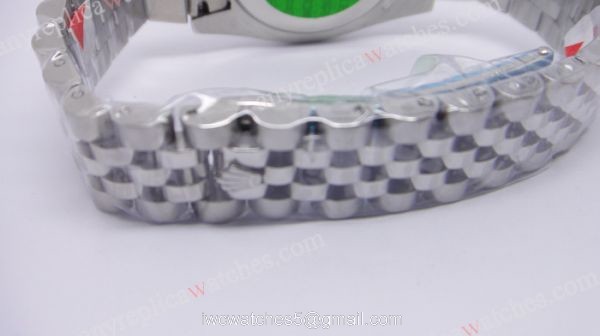 Replica Rolex Datejust Silver Face Jubilee band Ladies Watch Replica Rolex Datejust Silver Face Jubilee band Ladies Watch