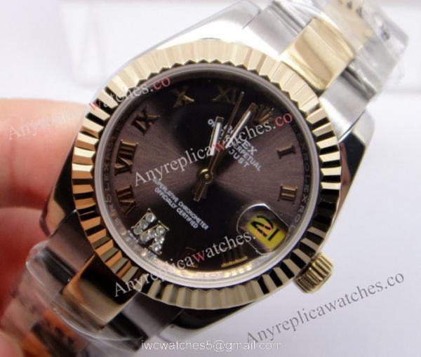 Rolex Datejust watch 2-Tone Yellow Gold / Chocolate Dial VI Diamond / 31mm Midsize Rolex Datejust watch 2-Tone Yellow Gold / Chocolate Dial VI Diamond / 31mm Midsize