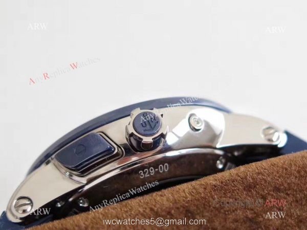 Replica Ulysse Nardin El Toro Black Toro Blue Dial Watch Swiss Grade Replica Ulysse Nardin El Toro Black Toro Blue Dial Watch Swiss Grade
