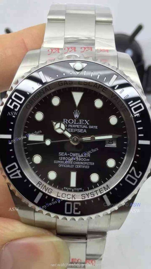 Swiss 2836 Replica Rolex Deepsea Sea-Dweller Black Dial Watch / Noob Factory Swiss 2836 Replica Rolex Deepsea Sea-Dweller Black Dial Watch / Noob Factory