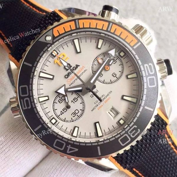 (OM)Swiss Replica Omega Seamaster 600m Watch White Dial Black Gummy Band (OM)Swiss Replica Omega Seamaster 600m Watch White Dial Black Gummy Band