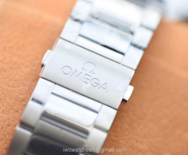 Omega Aqua Terra 150m Omega Co-Axial Master Chronometer 41 Mm Swiss Replica Watches Omega Aqua Terra 150m Omega Co-Axial Master Chronometer 41 Mm Swiss Replica Watches