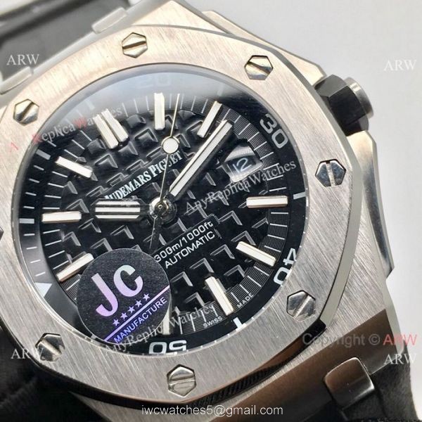 Fake Audemars Piguet Royal Oak Offshore Diver Watches SS Black Dial 42mm Fake Audemars Piguet Royal Oak Offshore Diver Watches SS Black Dial 42mm