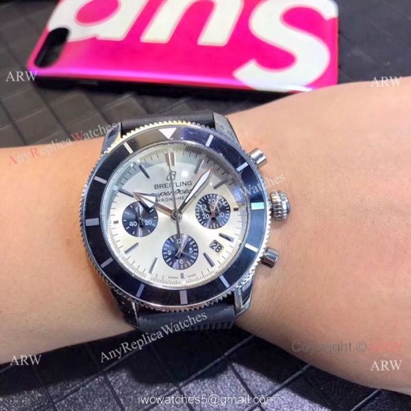 Breitling Superocean 43mm Watch SS Blue Dial Blue Rubber Strap Breitling Superocean 43mm Watch SS Blue Dial Blue Rubber Strap