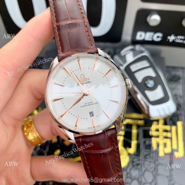 Swiss 8807 Omega Seamaster Edizione Venezia Replica Watches Rose Gold Swiss 8807 Omega Seamaster Edizione Venezia Replica Watches Rose Gold