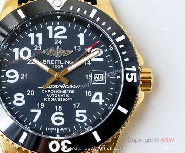 Swiss Breitling Superocean II Mens Watch Yellow Gold Blue Ceramic Bezel Swiss Breitling Superocean II Mens Watch Yellow Gold Blue Ceramic Bezel