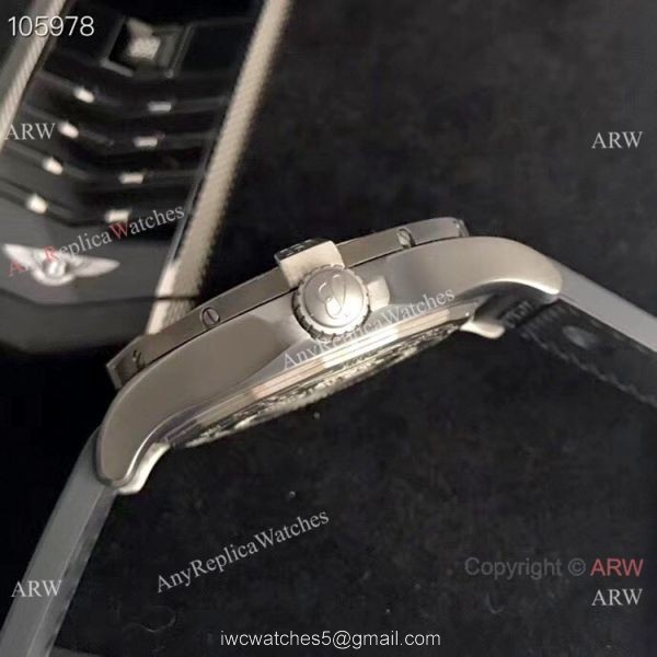 GB Replica Breitling Avenger blackbird Swiss 2824 Watch Black Rubber Strap GB Replica Breitling Avenger blackbird Swiss 2824 Watch Black Rubber Strap