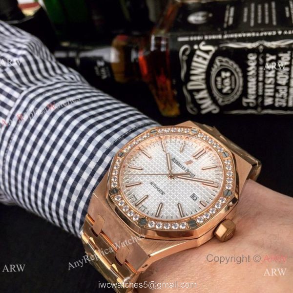 Copy Audemars Piguet Royal Oak Diamond bezel Rose Gold Watch 44MM Copy Audemars Piguet Royal Oak Diamond bezel Rose Gold Watch 44MM
