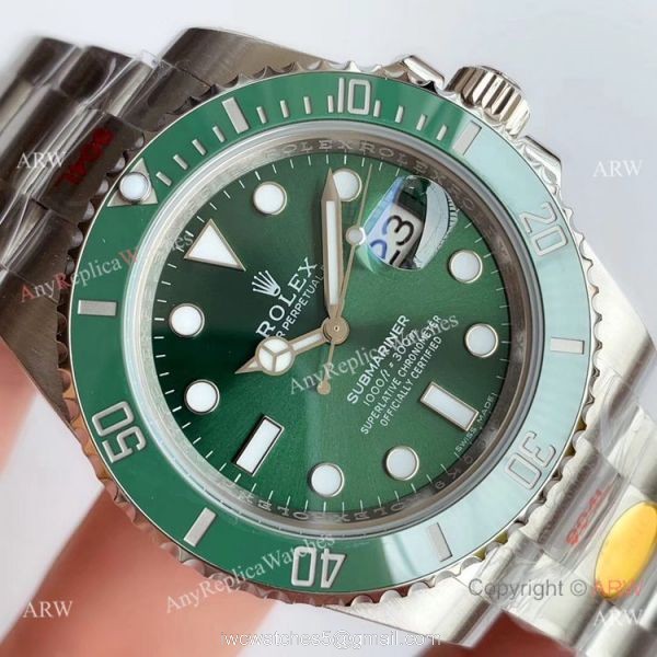 Noob Factory Rolex Submariner Hulk Replica Watch 904L 3135 Movement (V10 Version) Noob Factory Rolex Submariner Hulk Replica Watch 904L 3135 Movement (V10 Version)