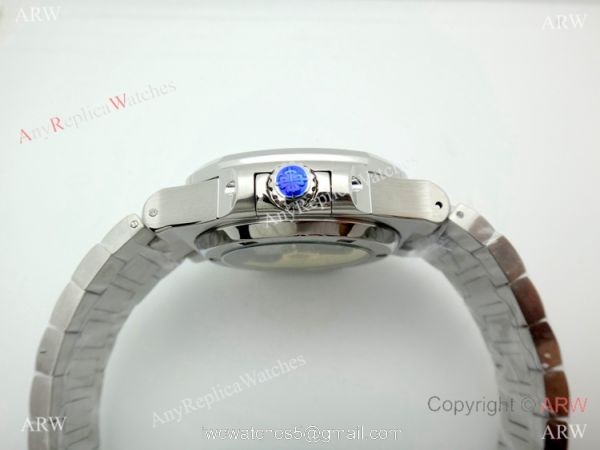 Swiss AAA Grade Patek Philippe Nautilus power reserve Watch SS Blue Face Swiss AAA Grade Patek Philippe Nautilus power reserve Watch SS Blue Face
