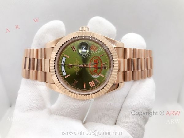 Copy Rolex Day Date 40mm Watch Green Dial Rose Gold President Band Copy Rolex Day Date 40mm Watch Green Dial Rose Gold President Band