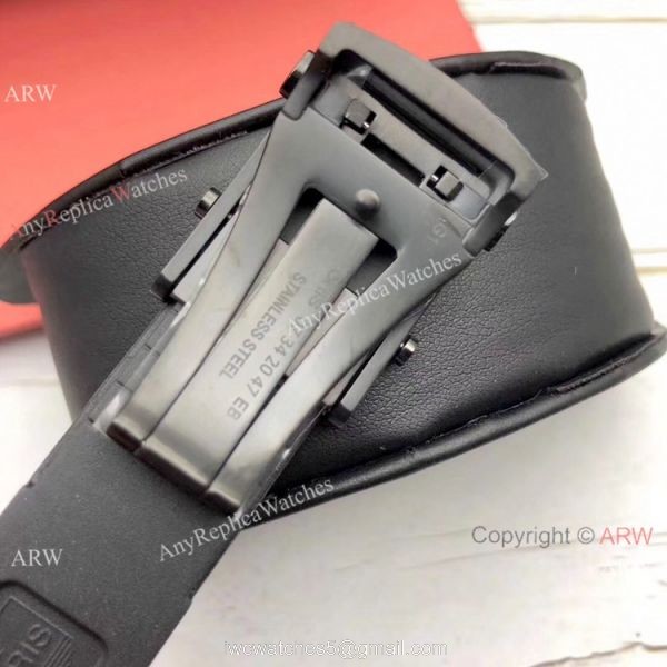 Swiss Fake Oris Aquis 43mm Watch Black and Yellow Swiss Fake Oris Aquis 43mm Watch Black and Yellow