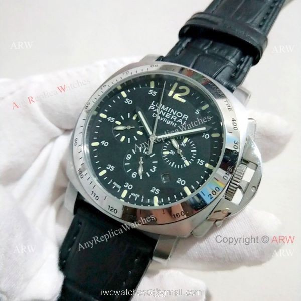 Panerai Luminor Daylight Automatic Watch SS Black Dial Panerai Luminor Daylight Automatic Watch SS Black Dial