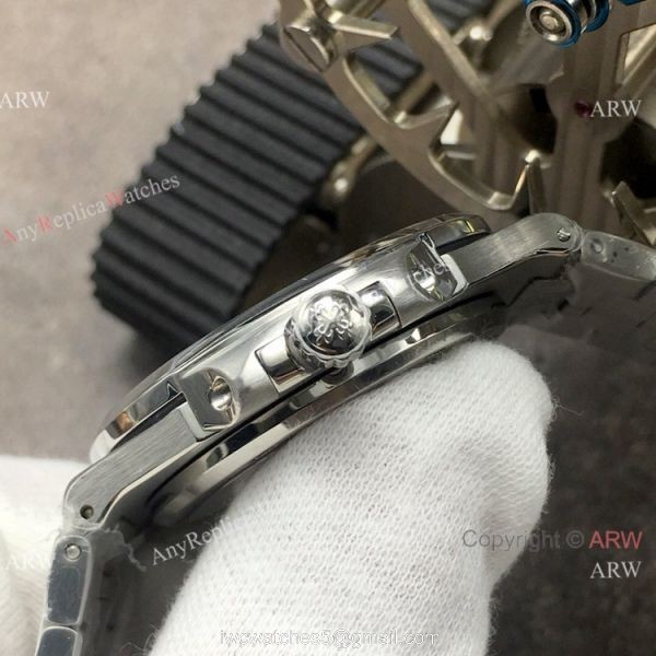 Swiss Replica Patek Philippe Nautilus Green Dial Watch GB Factory Swiss Replica Patek Philippe Nautilus Green Dial Watch GB Factory