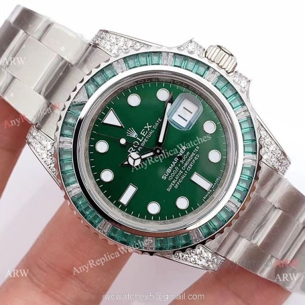 Noob Factory Swiss 3135 Replica Rolex Hulk Submariner Stainless Steel Diamond Bezel Watch Noob Factory Swiss 3135 Replica Rolex Hulk Submariner Stainless Steel Diamond Bezel Watch