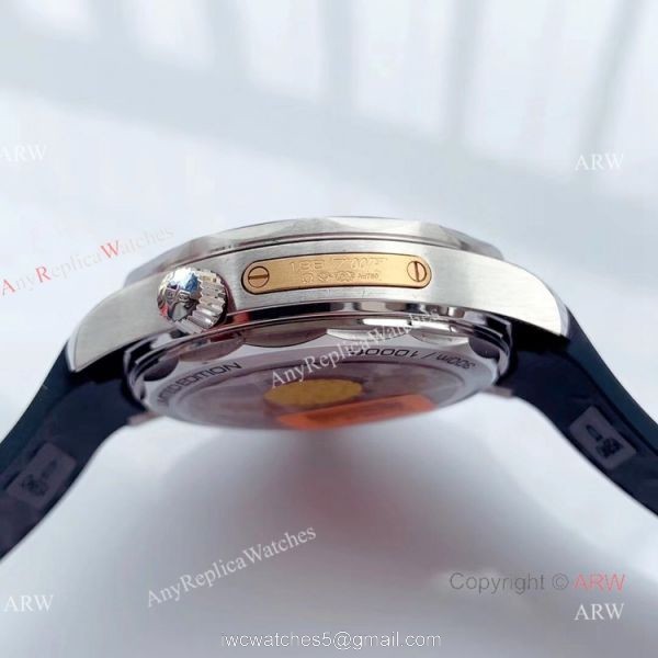 OM Factory Omega Seamaster Diver 300m Black Rubber Strap Omega 007 Replica Watch OM Factory Omega Seamaster Diver 300m Black Rubber Strap Omega 007 Replica Watch