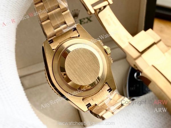 Luxury Replica Rolex GMT-Master 2 Full Diamond Watch Luxury Replica Rolex GMT-Master 2 Full Diamond Watch