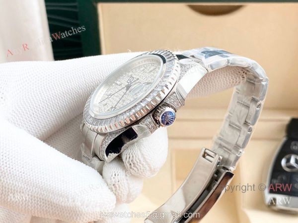 Luxury Copy Rolex GMT-Master 2 Stainless Steel Full Diamond Dial Watch Luxury Copy Rolex GMT-Master 2 Stainless Steel Full Diamond Dial Watch