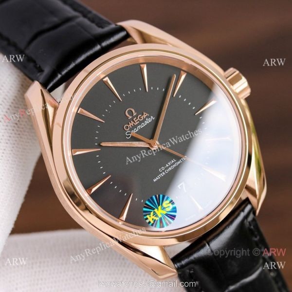 Copy Omega Seamaster Black Dial Rose Gold Watch Simple style Copy Omega Seamaster Black Dial Rose Gold Watch Simple style