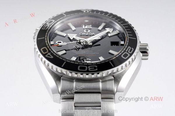New Omega Seamaster Planet Ocean Ceramic 39.5mm Ladies Replica Watch With Black Dial New Omega Seamaster Planet Ocean Ceramic 39.5mm Ladies Replica Watch With Black Dial
