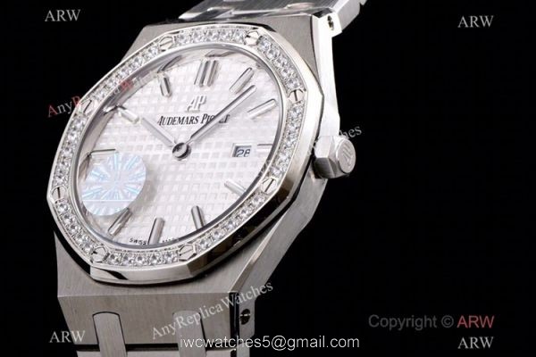 JF Swiss Copy Audemars Piguet Lady Royal Oak Watch White Dial Diamond Bezel 33mm JF Swiss Copy Audemars Piguet Lady Royal Oak Watch White Dial Diamond Bezel 33mm