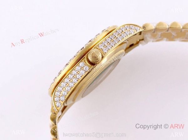 Replica Rolex New Oyster Perpetual Pearlmaster 39 Watch Gold Diamonds Replica Rolex New Oyster Perpetual Pearlmaster 39 Watch Gold Diamonds