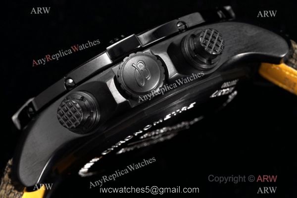 Swiss Grade Clone Breitling Super Avenger II 7750 Watch Black Steel and Green Swiss Grade Clone Breitling Super Avenger II 7750 Watch Black Steel and Green
