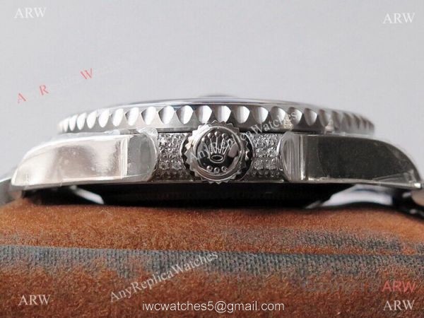 (ROF) Swiss Replica Rolex Oyster Perpetual Submariner Red Diamond Watch 2836 Movement (ROF) Swiss Replica Rolex Oyster Perpetual Submariner Red Diamond Watch 2836 Movement