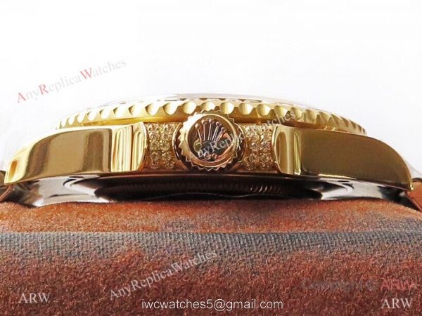 (ROF) Swiss Copy Rolex GMT-Master II Custom Luxury Watch Bright Green Dial Center Diamond Band (ROF) Swiss Copy Rolex GMT-Master II Custom Luxury Watch Bright Green Dial Center Diamond Band