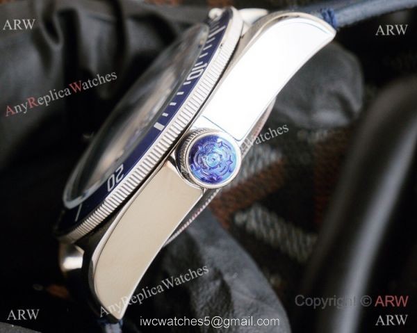 Vintage Tudor Heritage Watch Stainless Steel Blue Dial Automatic 42mm Vintage Tudor Heritage Watch Stainless Steel Blue Dial Automatic 42mm