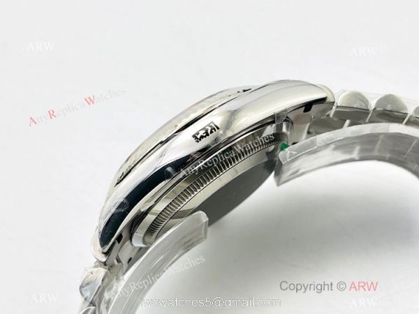 EW Factory V2 Replica Rolex DayDate 40mm 3255 White MOP Dial President Watch with nfc card EW Factory V2 Replica Rolex DayDate 40mm 3255 White MOP Dial President Watch with nfc card
