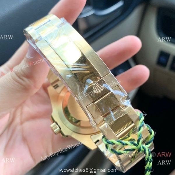 Swiss Quality AAA Replica Rolex Submariner Citizen 8215 Watch Yellow Gold Black 40mm Swiss Quality AAA Replica Rolex Submariner Citizen 8215 Watch Yellow Gold Black 40mm