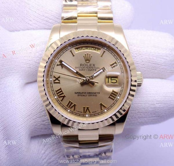 Rolex Daydate Watch Yellow Gold / Gold Roman Men Size Rolex Daydate Watch Yellow Gold / Gold Roman Men Size