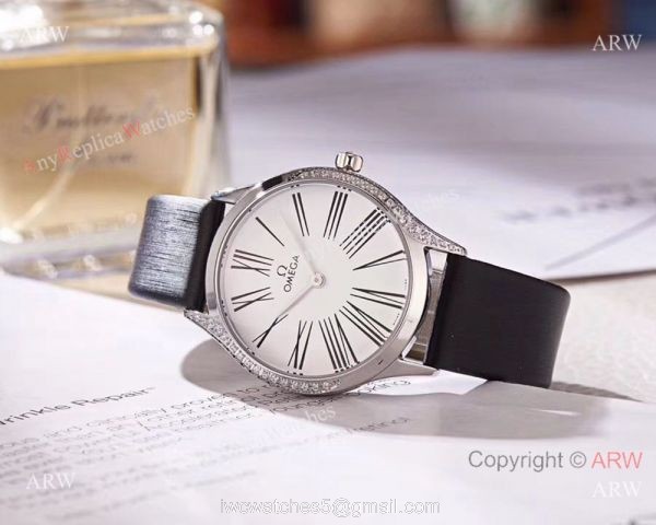 2018 Replica Omega De Ville Tresor White MOP Dial Watch Womens Size 2018 Replica Omega De Ville Tresor White MOP Dial Watch Womens Size