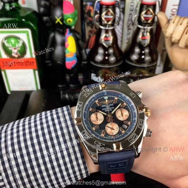 High Quality Breitling Chronomat 01 Watch Rose Gold Sub-dials High Quality Breitling Chronomat 01 Watch Rose Gold Sub-dials