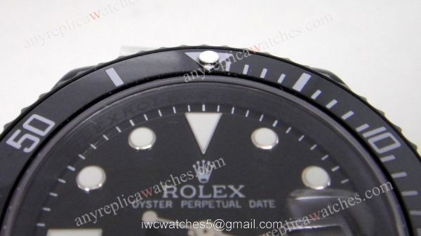 High Quality Replica Rolex Submariner Ceramic Bezel 40mm Watch All Black Rolex High Quality Replica Rolex Submariner Ceramic Bezel 40mm Watch All Black Rolex
