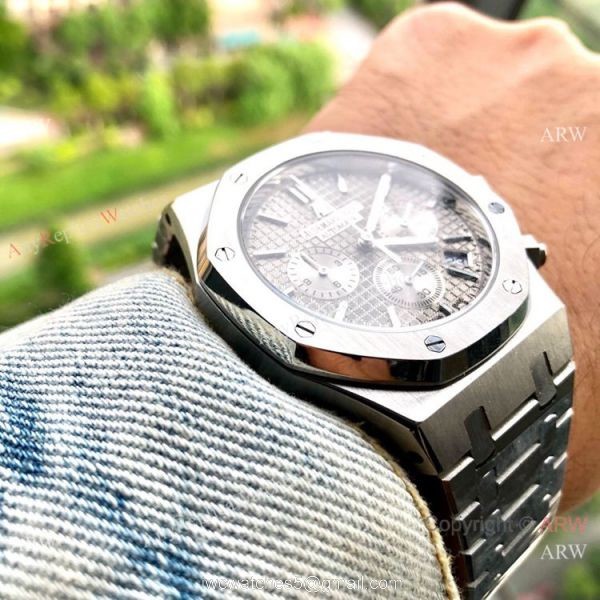 Best Quality Audemars Piguet Royal Oak Gray Chronograph Dial Watches Best Quality Audemars Piguet Royal Oak Gray Chronograph Dial Watches