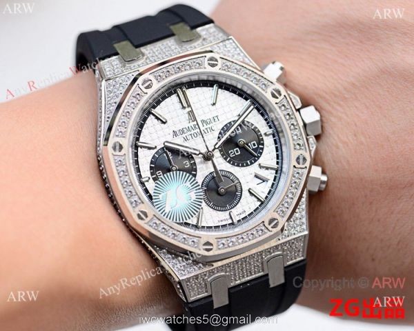 Iced Out Audemars Piguet Royal Oak VK Chronograph Watch 45mm Iced Out Audemars Piguet Royal Oak VK Chronograph Watch 45mm