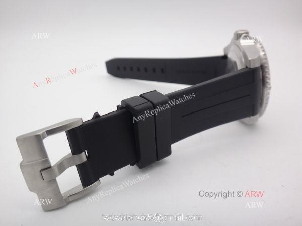 Rolex Submariner Black Ceramic / Black Rubber Strap Watch Rolex Submariner Black Ceramic / Black Rubber Strap Watch