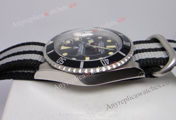 New Single Red Vintage Submariner Replica Watch 40mm Nato Strap New Single Red Vintage Submariner Replica Watch 40mm Nato Strap